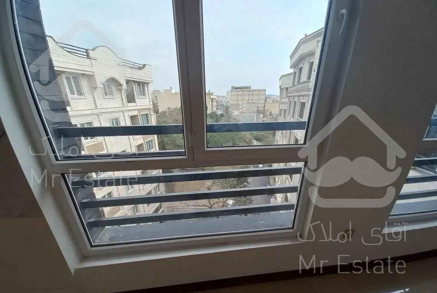 آپارتمان،۱۳۵متر،سه خواب