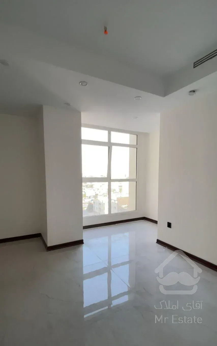 فروش‌واحد ۱۴۰ سه خواب در برج مجلل تهرانسر