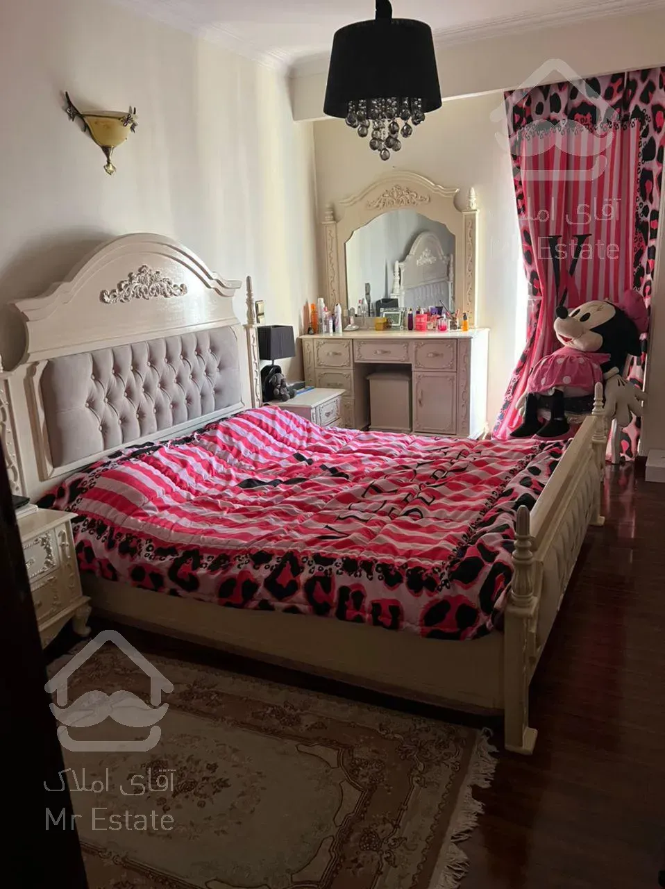 فروش آپارتمان زعفرانیه 130  متر شیک