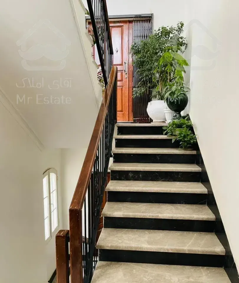 آپارتمان ۱۰۰ متر دو خواب بازسازی شده