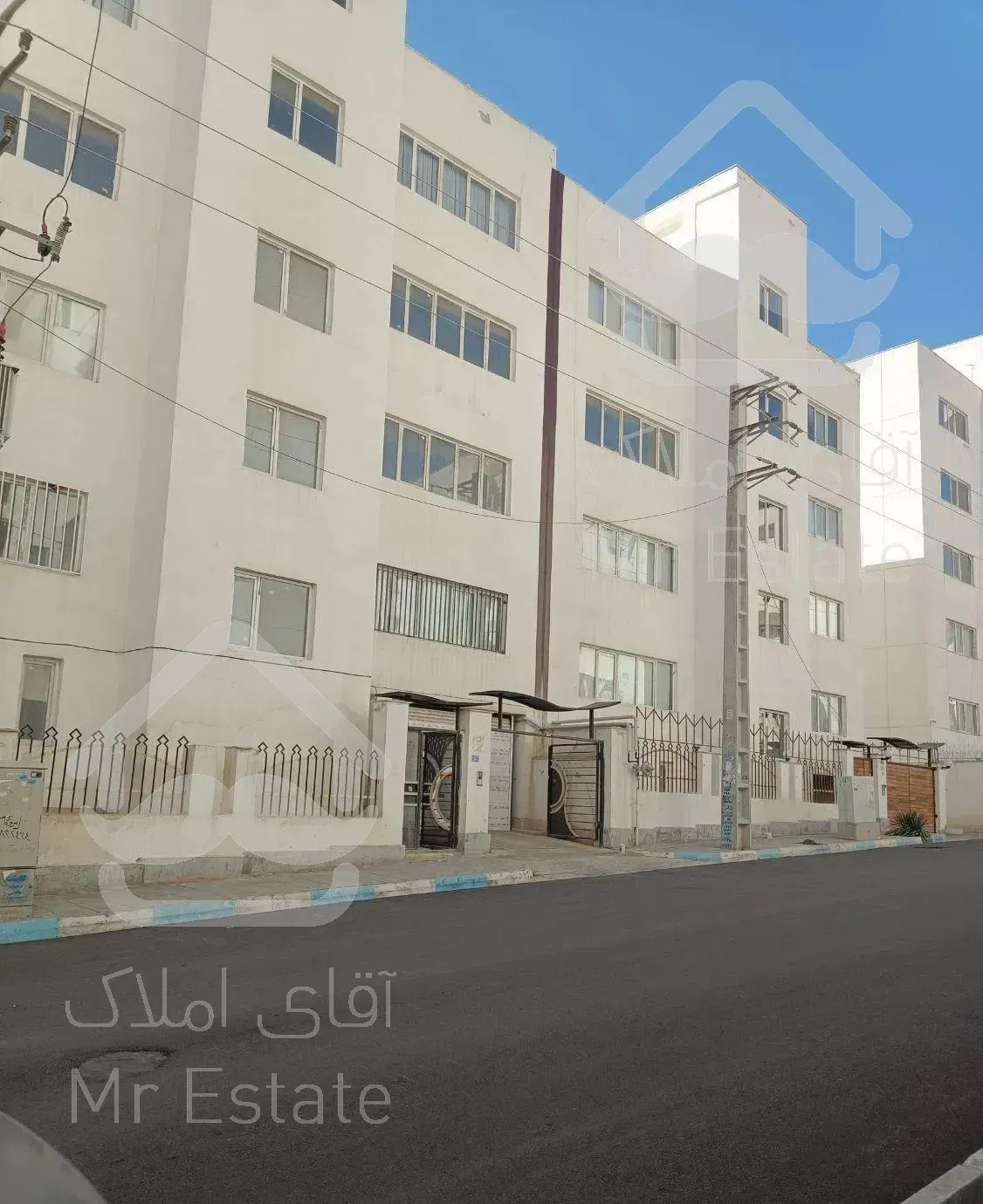 ۹۸ متر نوساز