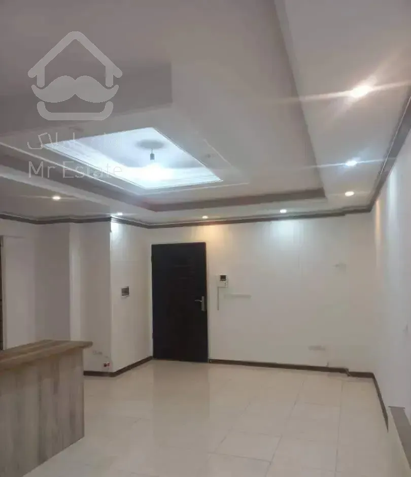 آپارتمان با آسانسور و پارکینگ و آسانسور