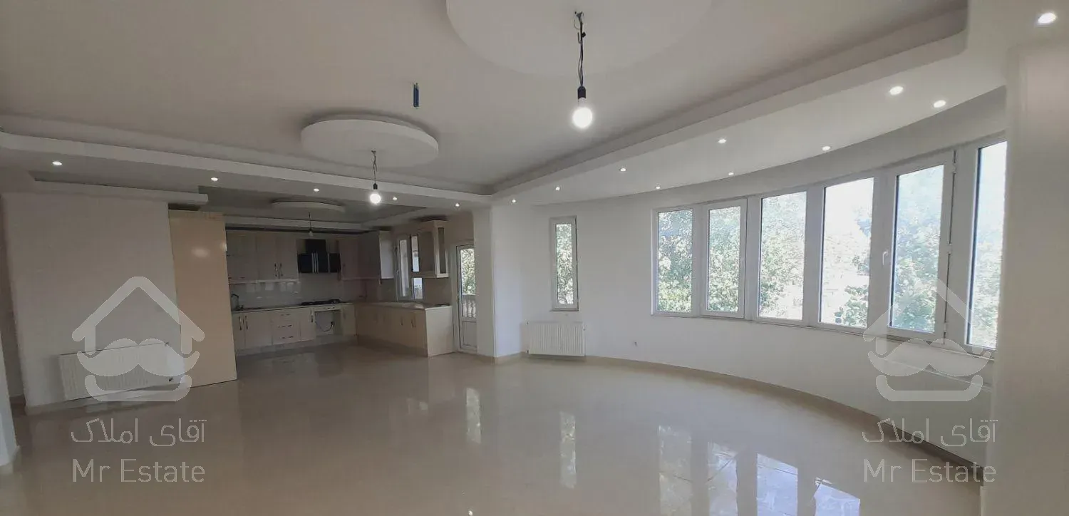 فروش واحد ۱۴۰ متری فول کلید نخورده