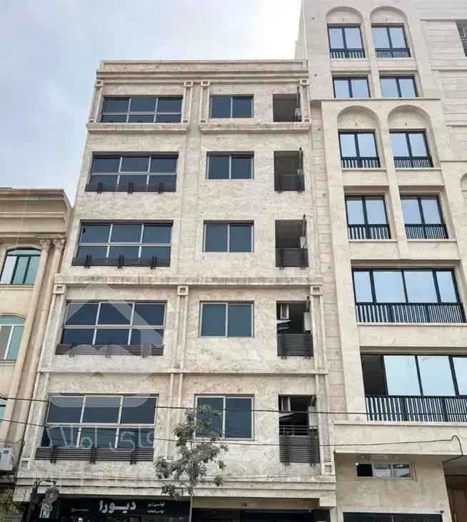 ۱۷۰متری/لاله/تاپ لوکیشن/بازسازی شده/فول امکانات