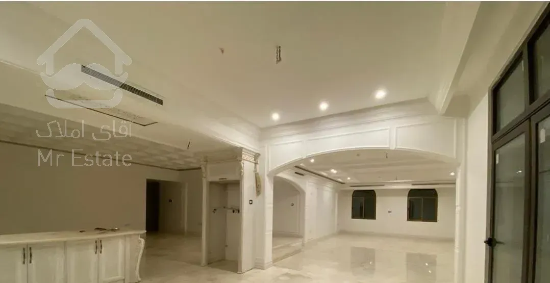 167متر/الماس آزادشهر-شاهکار معماری/فرعی اعیانی