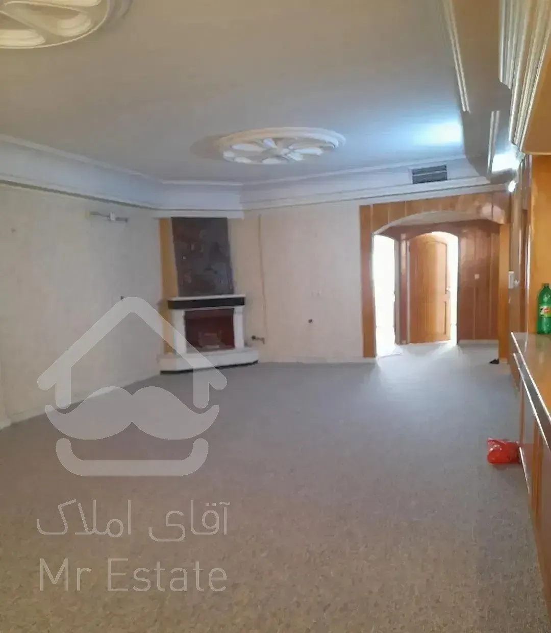 جلال ال احمد /طبقه چهارم/۱۶۰متربنا/تک واحدی