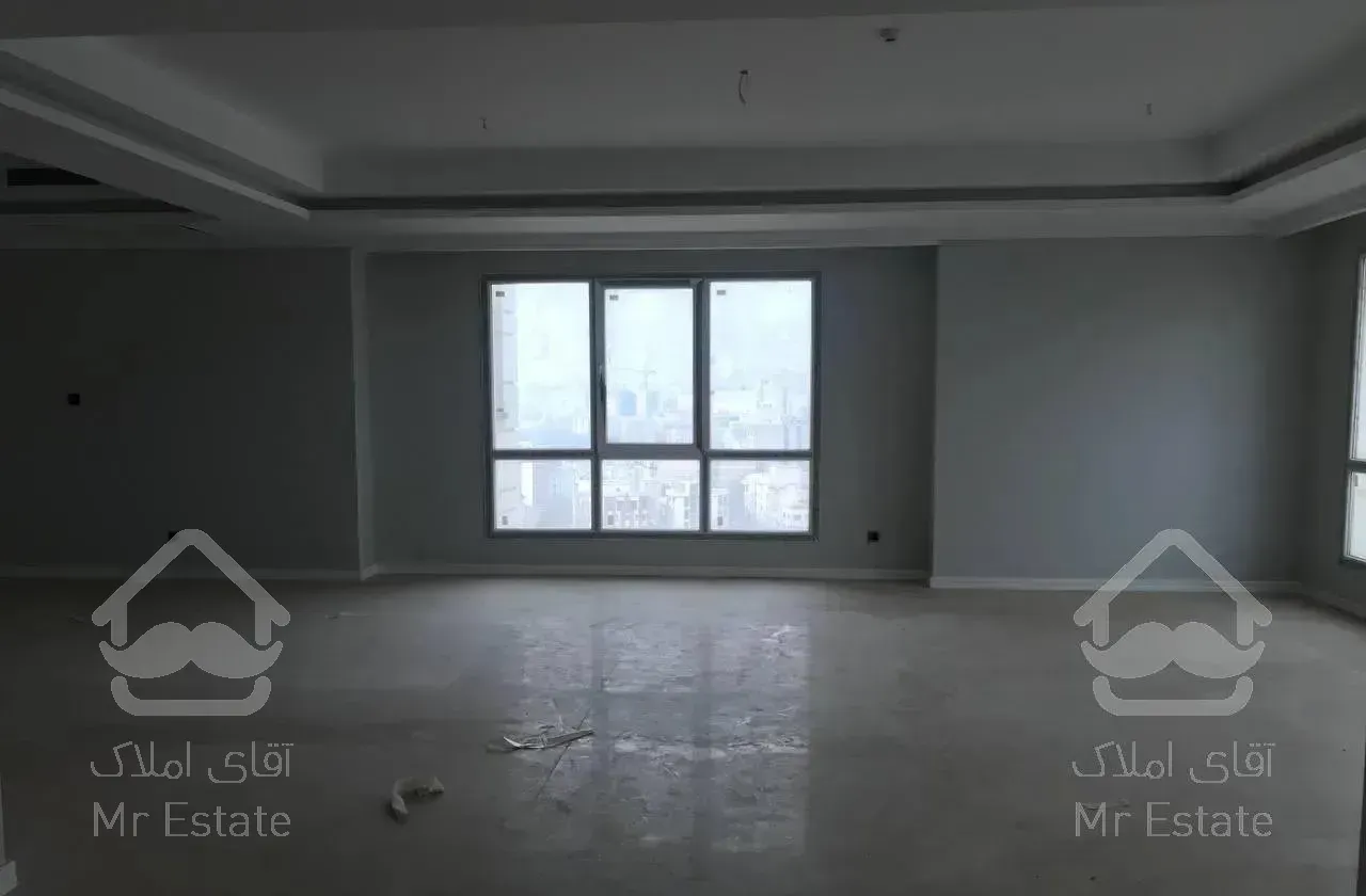 برج باغ ۲۹۰ متری