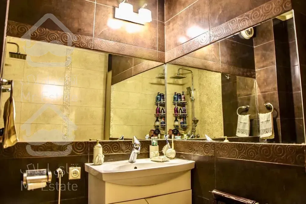 ۱۰۰متر آپارتمان مسکونی در سازمان برنامه