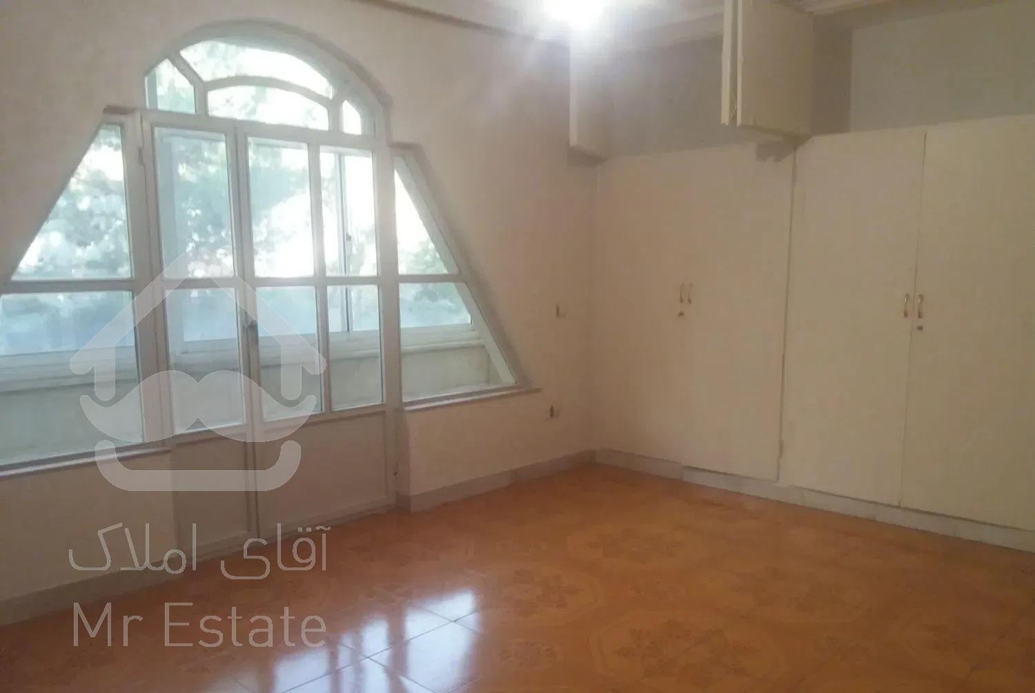 ۱۷۵ متر ۳خواب  بلوار محک