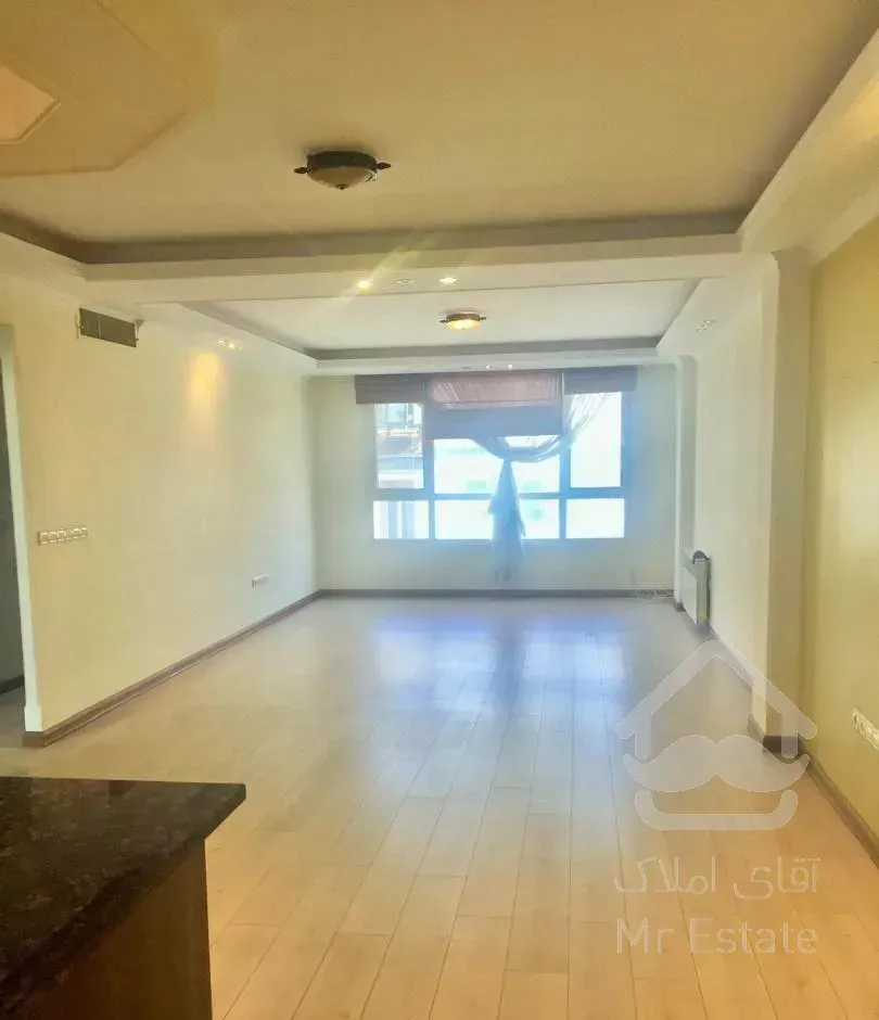 آپارتمان ۹۲متری شهرک غرب