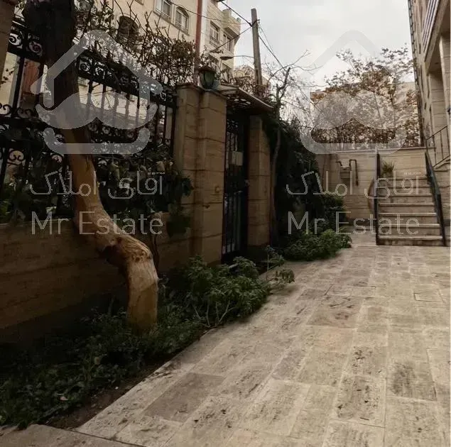 آپارتمان نقلی و خوش نقشه در تاپ لوکیشن منطقه