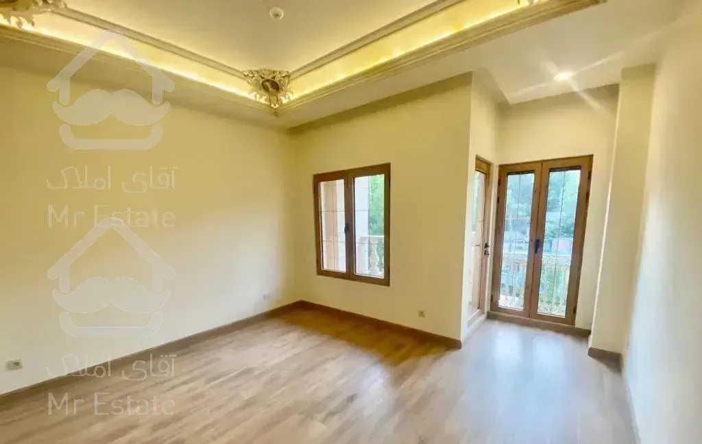 زعفرانیه ۳۳۰ متر با سوئیت مجزا منطقه کاخ نشین