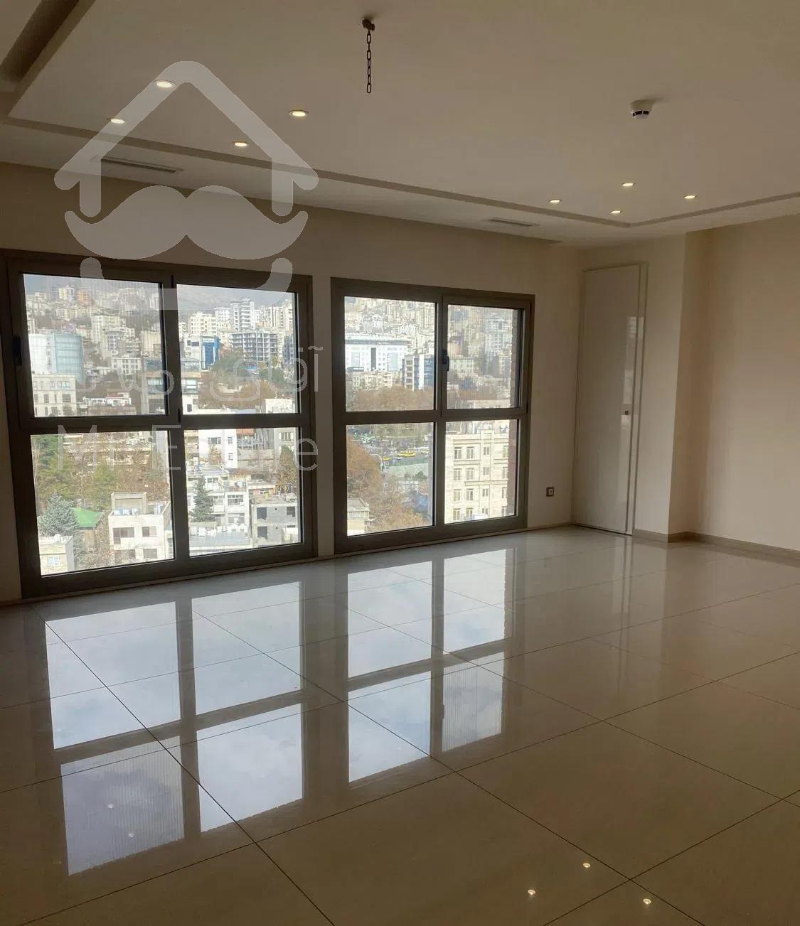 ۷۰ متر/۲خواب/ویو ابدی/تاپ لوکیشن