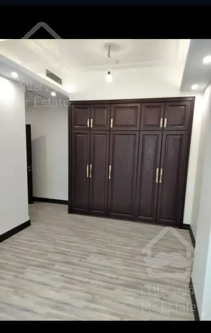 نیاوران 180متر 3خواب نوساز