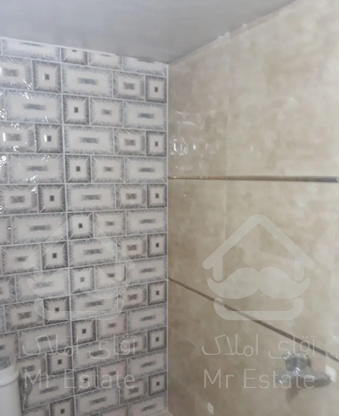 اپارتمان ۹۰متر میباشد