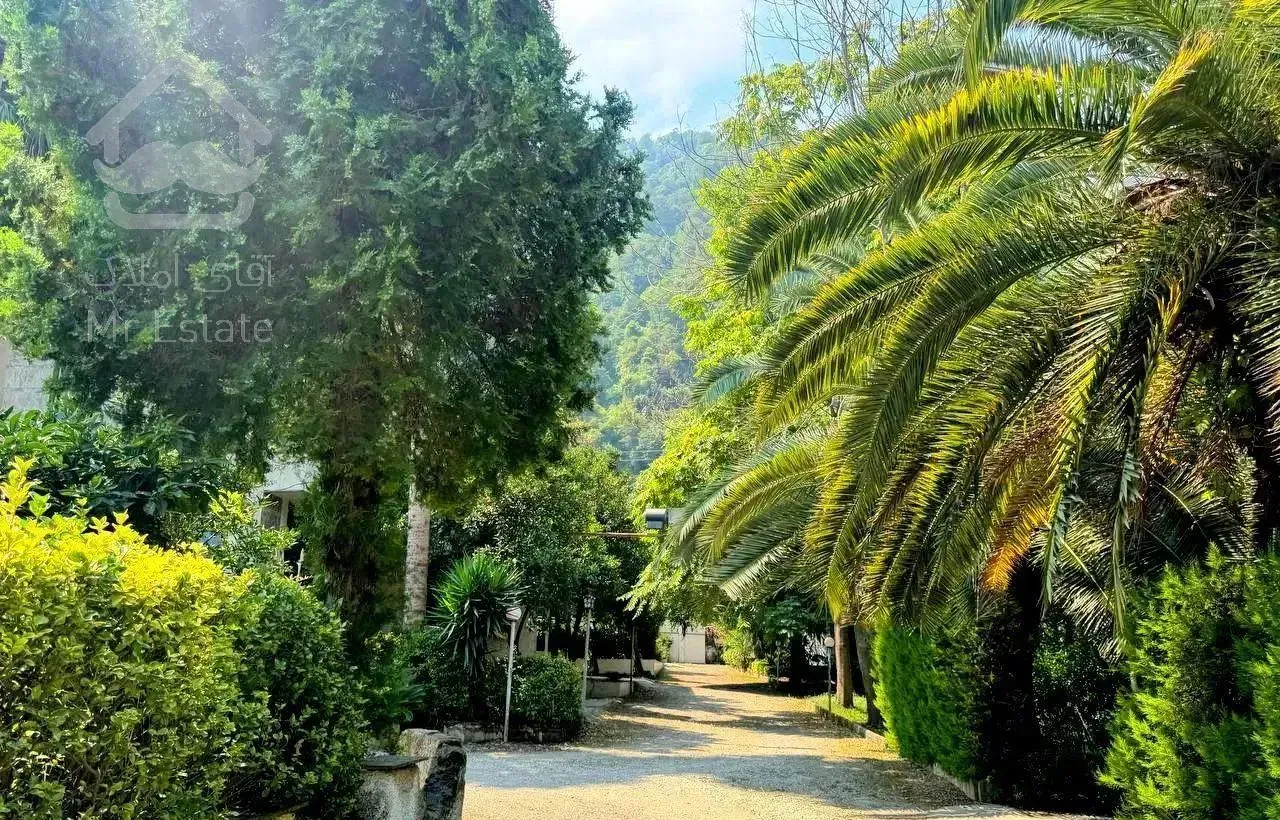 700 متر باغ ویلا شهرکی با مدارک در منطقه چلک