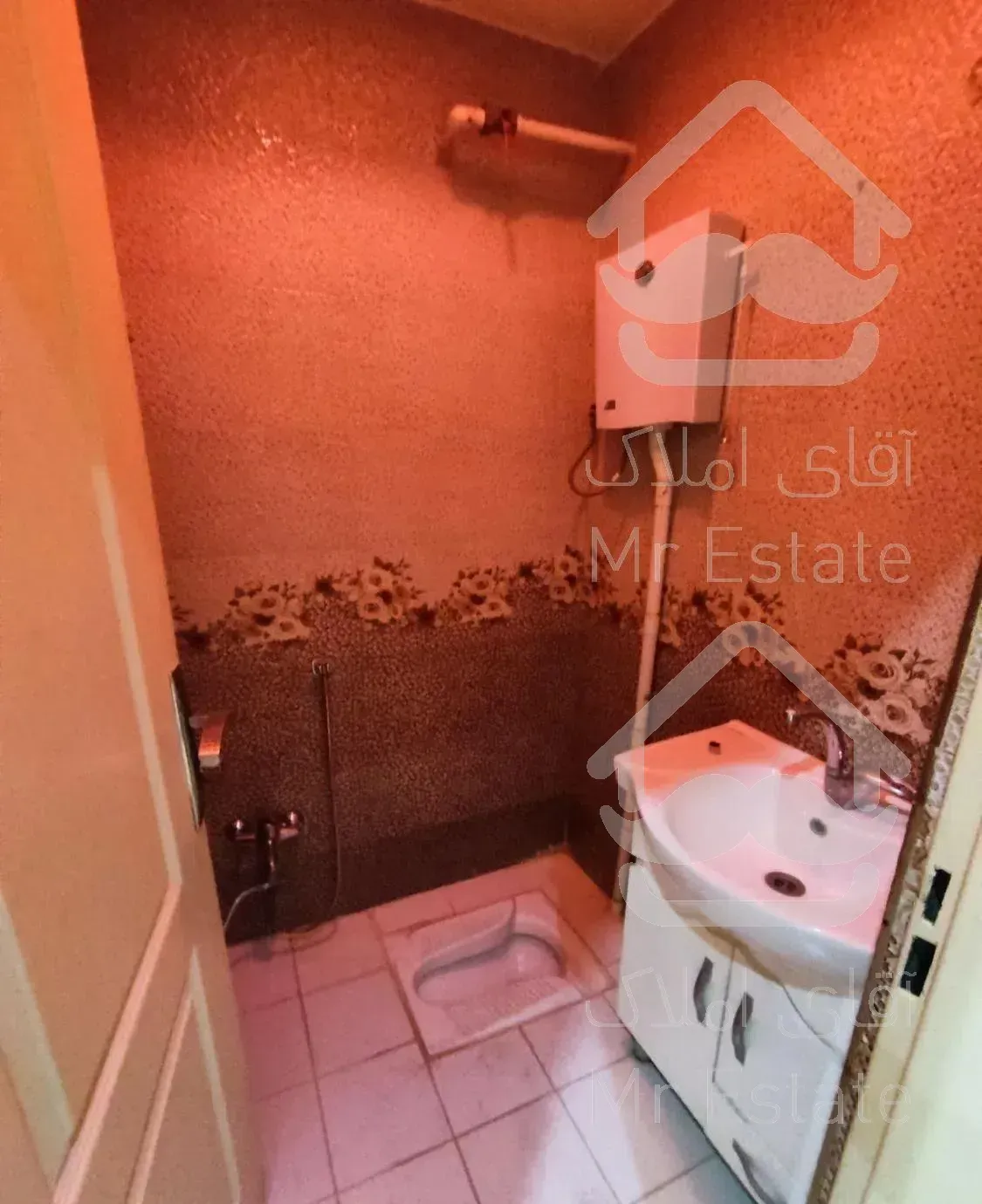 ۸۶ متر دو خواب   فرعی لویزان