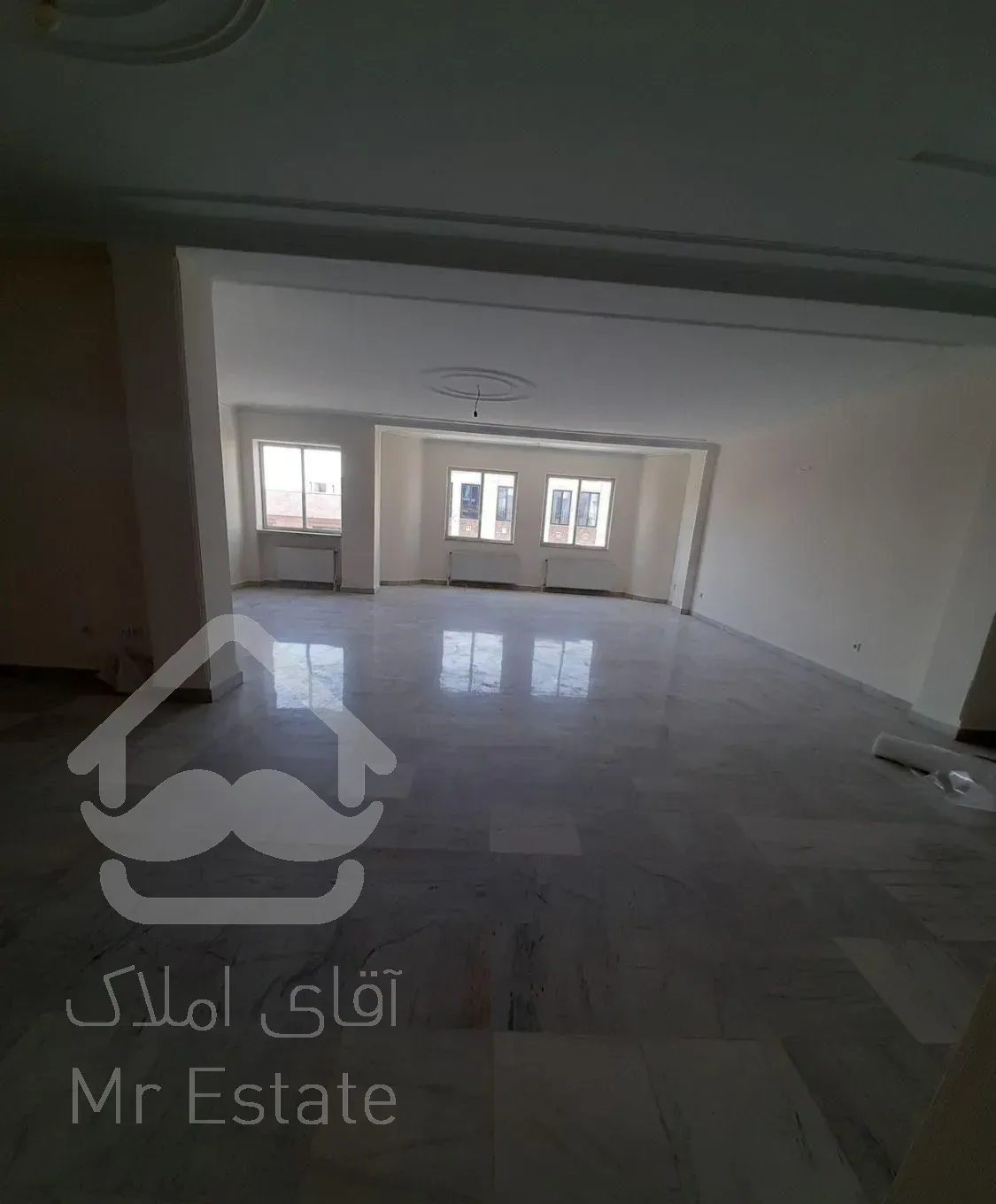 اجاره آپارتمان ۲۸۰ متری ۴ خوابه در سپهر