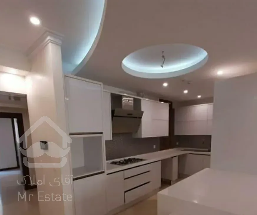 آپارتمان 3 خواب / 12 سال ساخت / فرصت ویژه