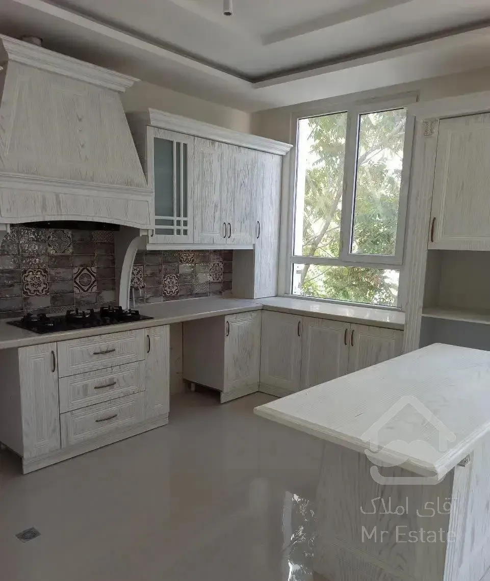 اجاره آپارتمان ۱۵۰ متری سه خوابه فول امکانات