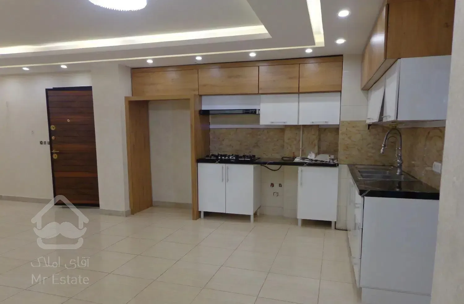 آپارتمان۸۴متری ۲ خواب ، میدان مالا ، معلم