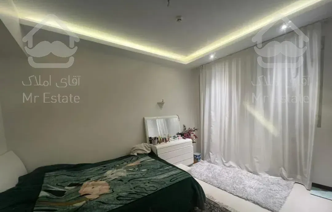 115 متر / ساقدوش جنوبی / دو مستر / نور دو جهت