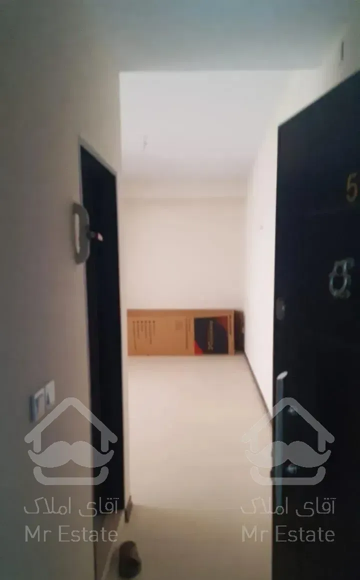 آپارتمان ۱۳۳متر کلیدنخورده ویو کوه آبشاربدون مشرف