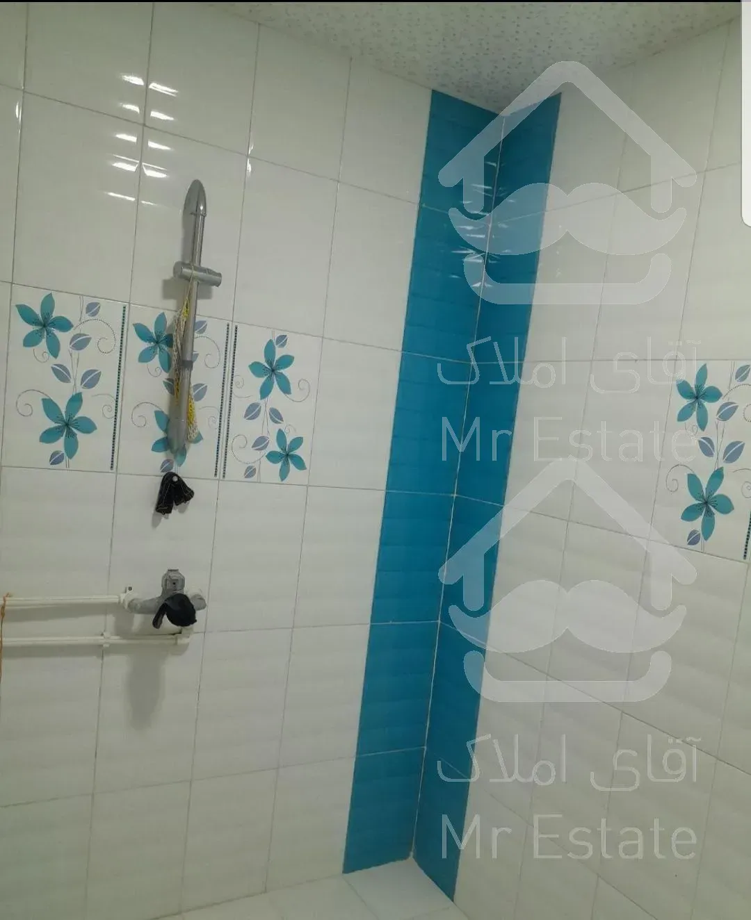 فروش ملک کلنگی با ۳طبقه بنا در میدان اتریش