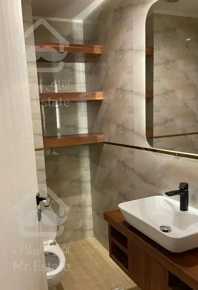 فروش آپارتمان ، 130 متر ، 2 خوابه