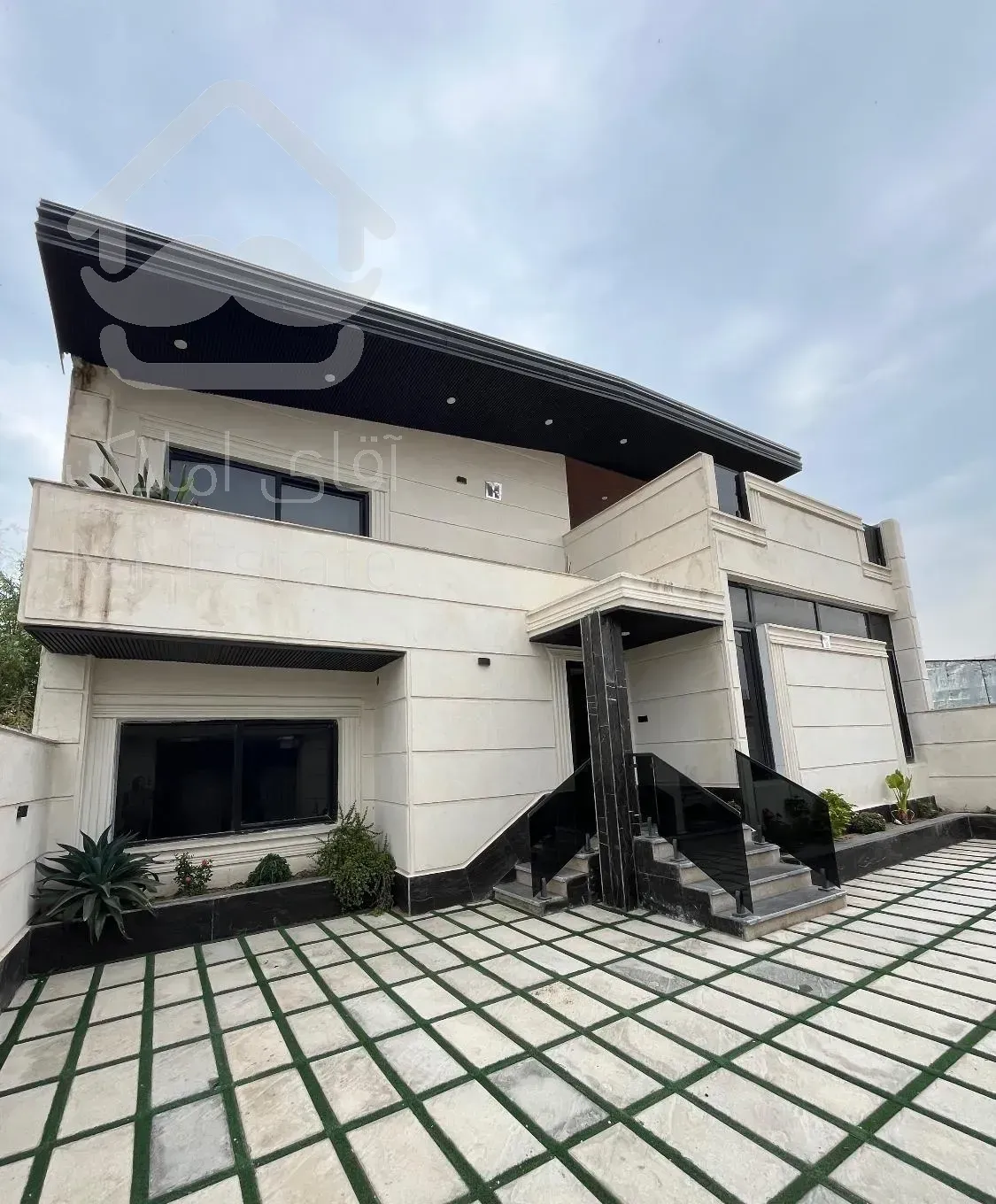 فروش ویلا شهر فرح اباد ۲۳۵ بنا مبله