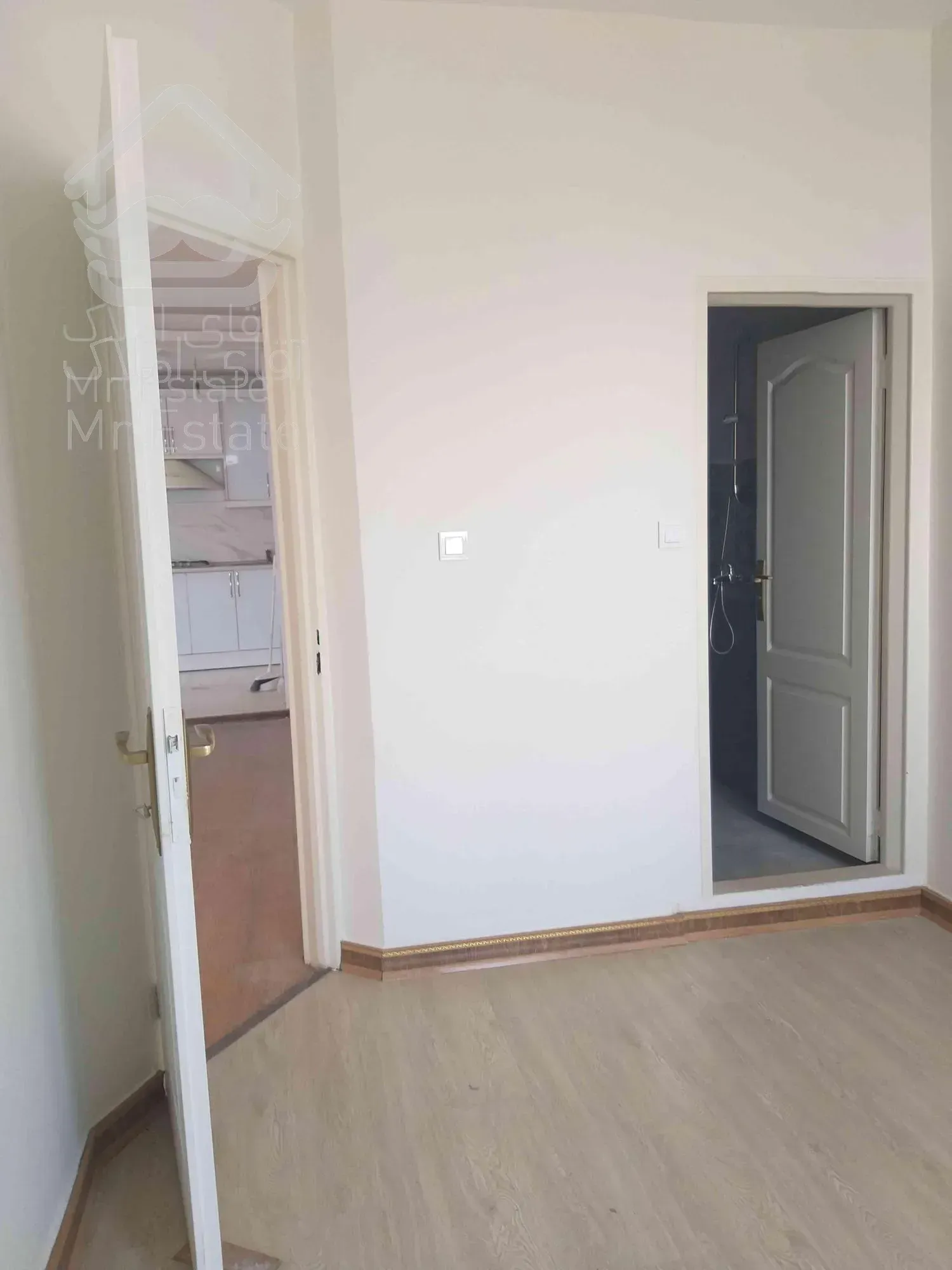 ۶۱متر.نور و نقشه. لوکیشن فول پونک