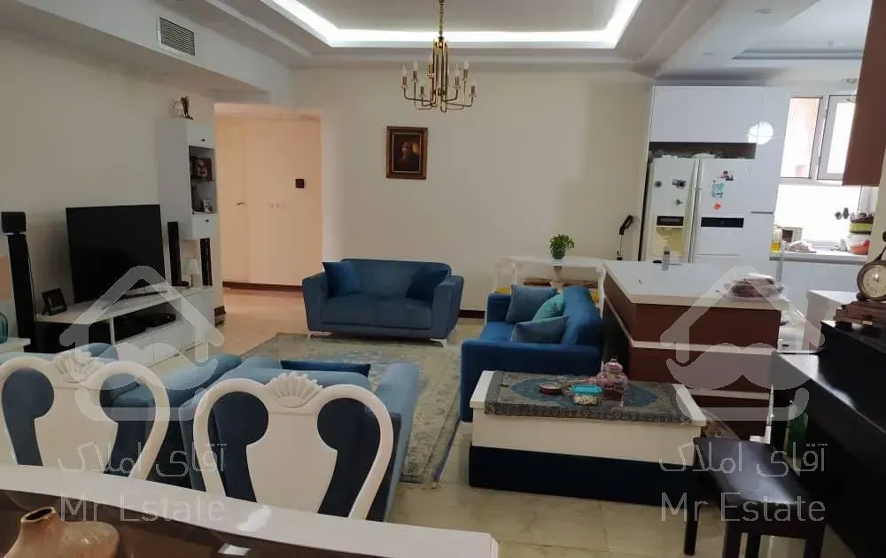 همیلا ۱۳۱متر ۳خواب  یکسال ساخت