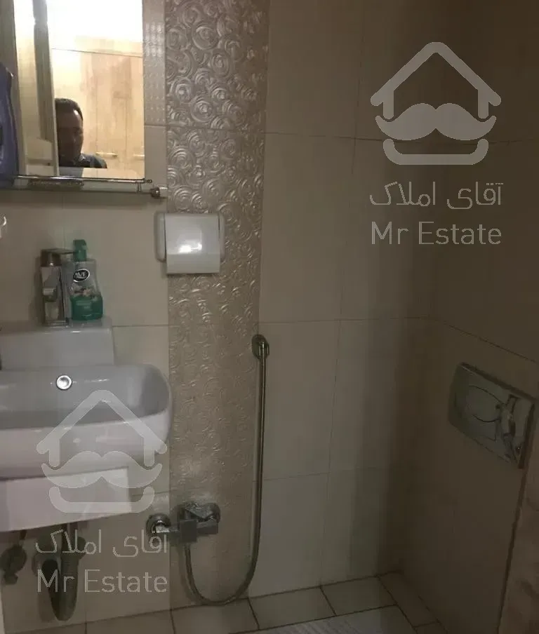 ۱۰۵ متر بر ۱۴/ بر جردن / مجهز برای صرافی و غیره