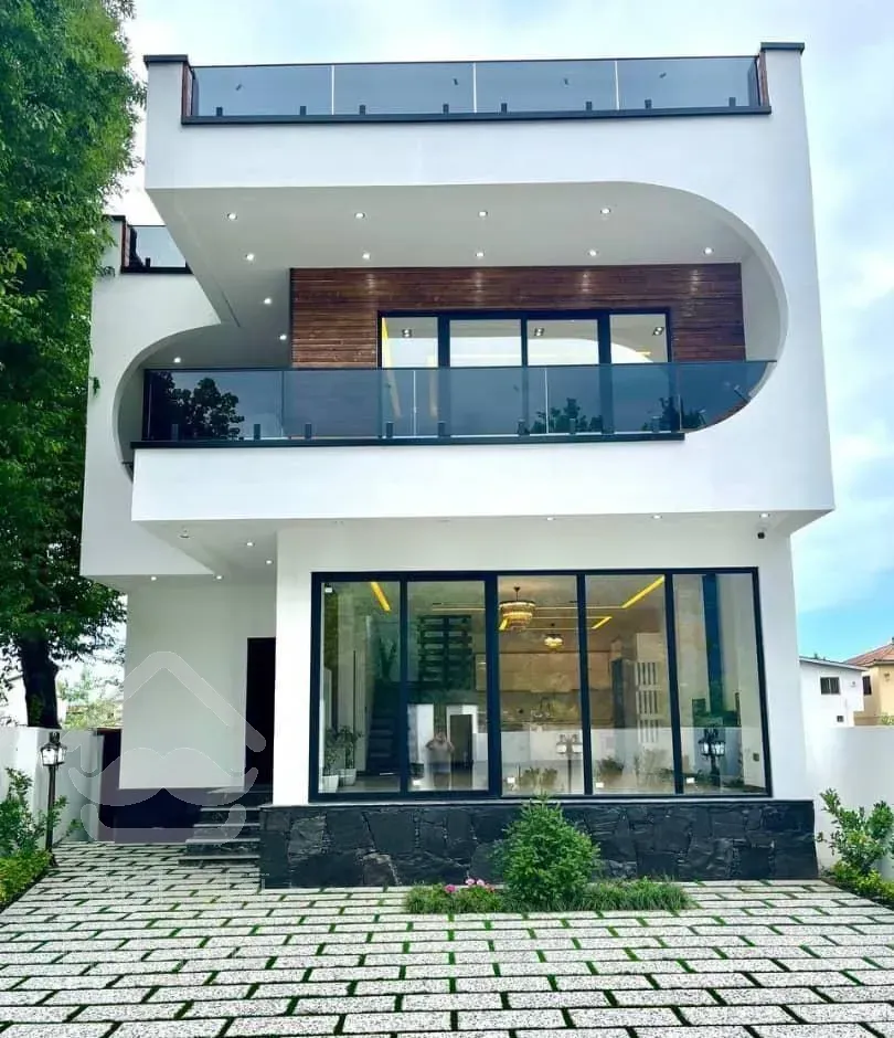 ویلای دوبلکس جنگلی در نوشهر (۱۵۰)