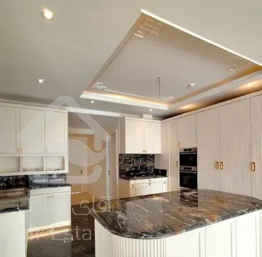 شیخ‌بهایی شمالی ۲۰۲متر ۳خواب نوساز / سوپرمدرن برند