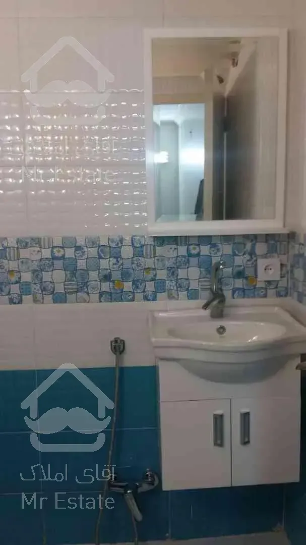 ۶۲ متر یک خوابه ؛ پلیس