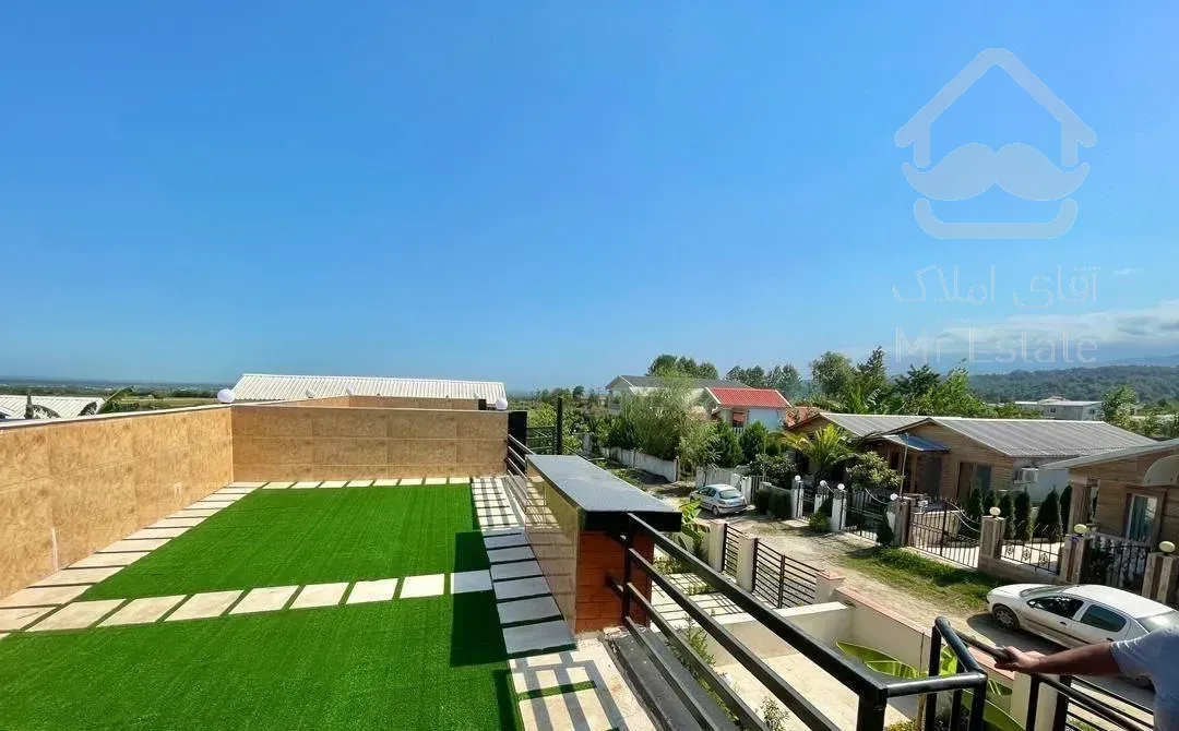 همکف۲۰۰متری روفدار ویو ابدی با جکوزی