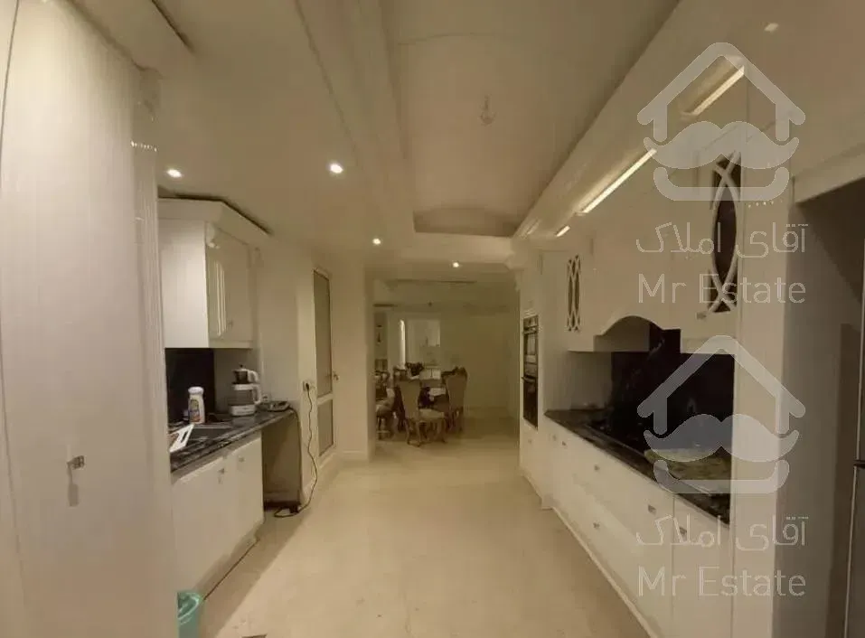 حکمت ۱۵۵ متر ۳ خوابه یک مستر