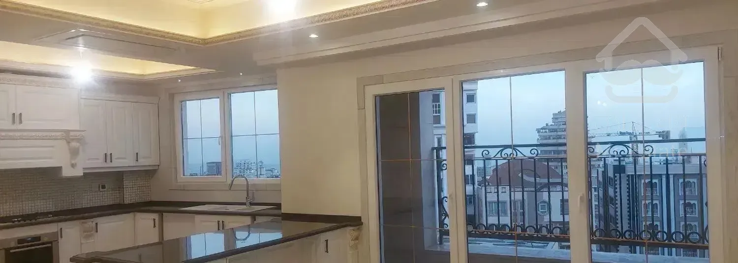 ۱۵۰ متر۳خوابه ۳ پارکینگ بدون مشابه فول مشاعات