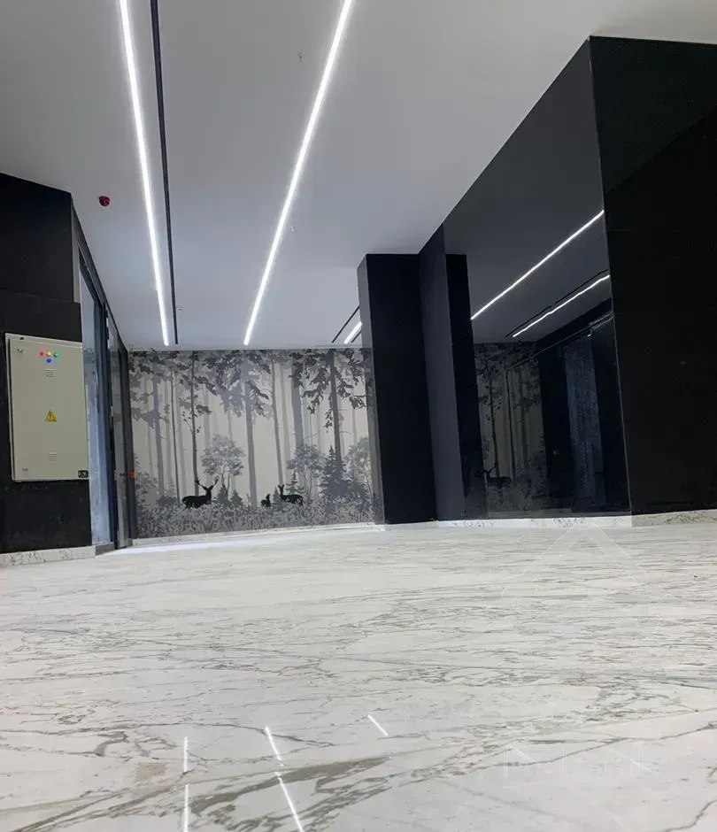 آپارتمان ۱۰۰ متری/بازسازی شده/ ابتدای ولیعصر