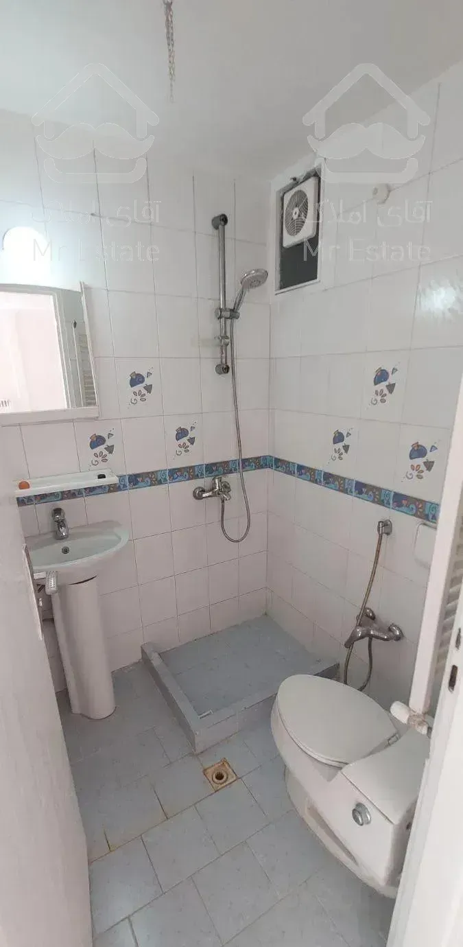 ۷۷متر تک واحدی ۱۷ساله شریعتی. کشواد. کلیم کاشانی