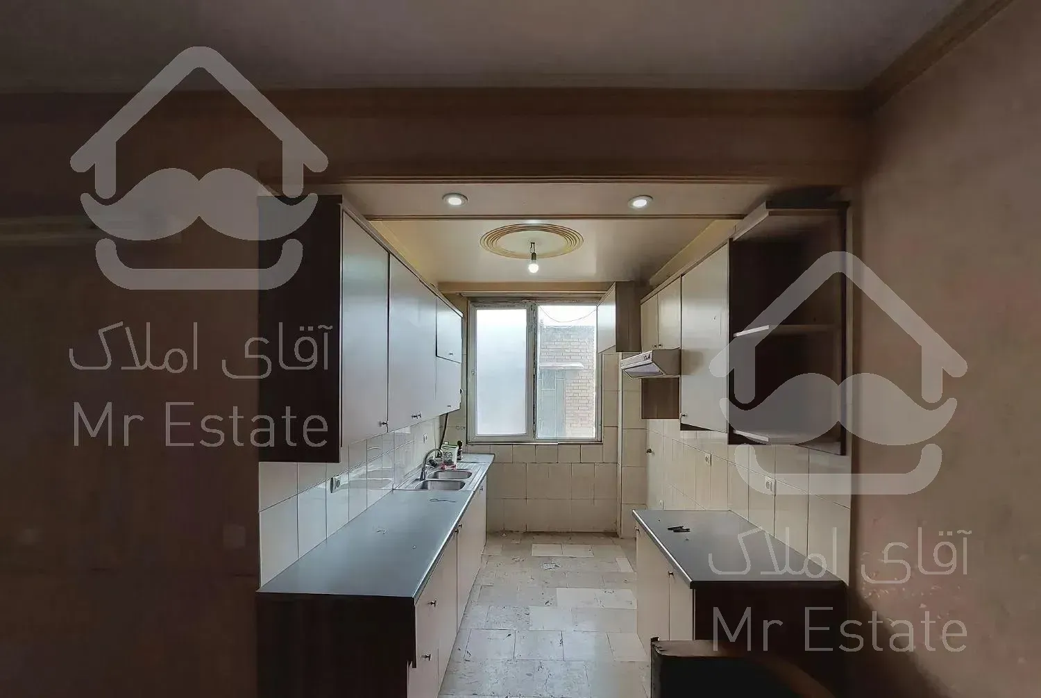 ۴۸ متر تک خواب پارکینگ