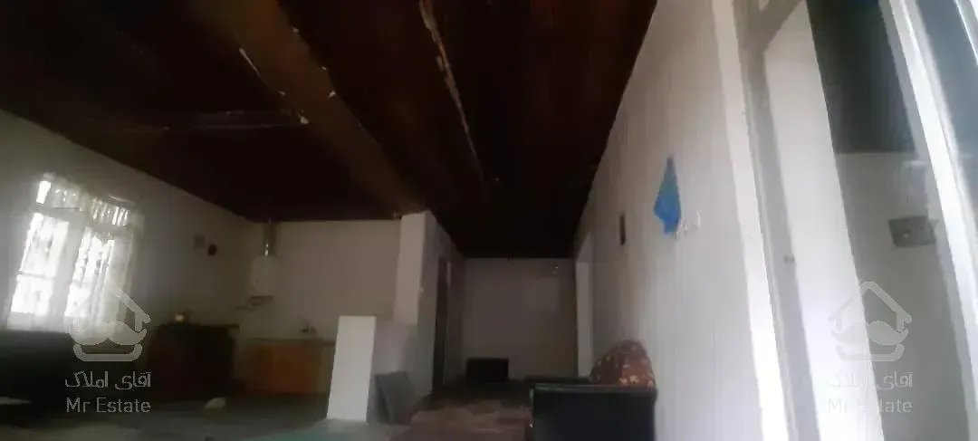 خانه کلنگی ۴۳۰ متری ۱۰ دقیقه ای ساحل