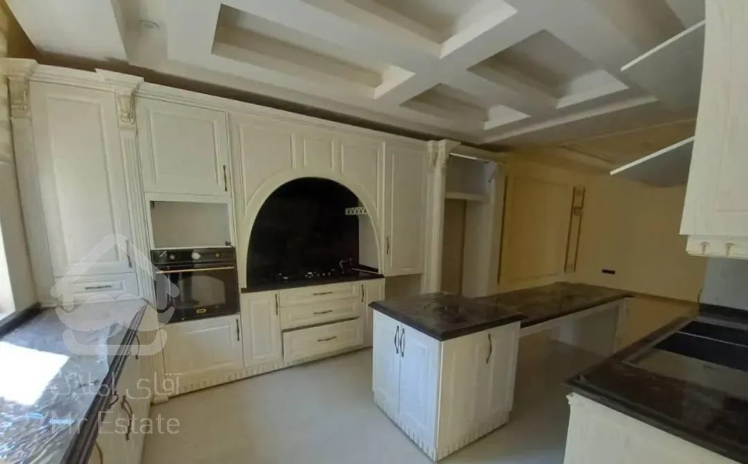 ۳۳۰متر*۵خواب*نقشه عالی*متریال درجه یک*شخصی ساز