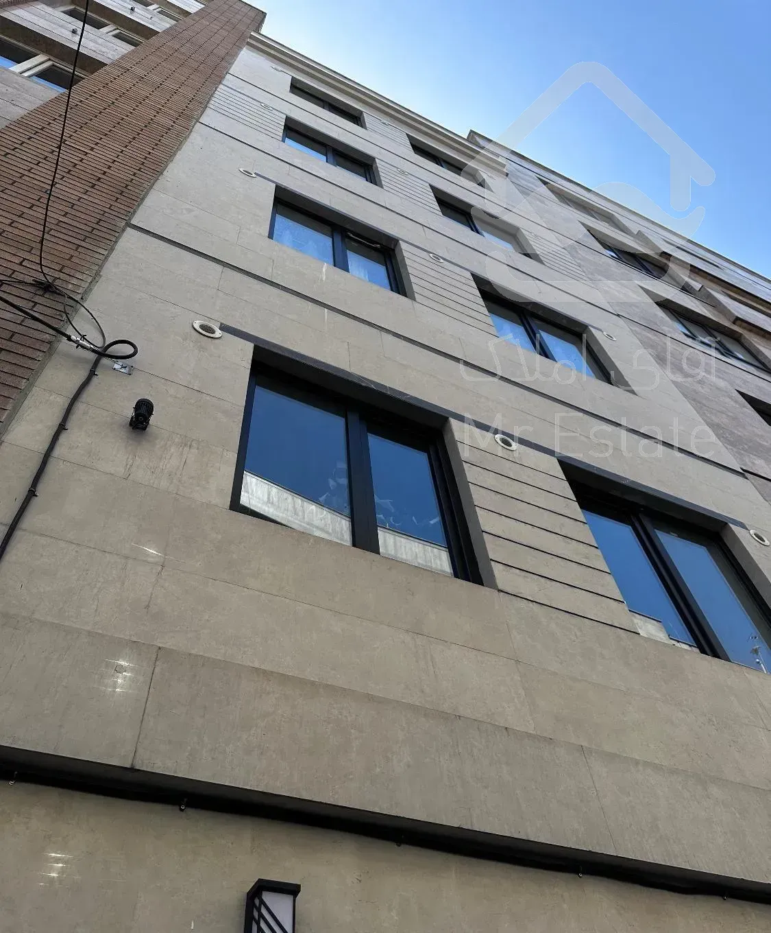 آپارتمان ۴۰ متر نوساز میدان نامجو نوع پرست