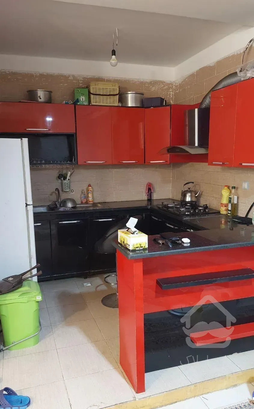 فروش آپارتمان ۸۵ متری ۲ خوابه طبقه ۲ عالیشهر