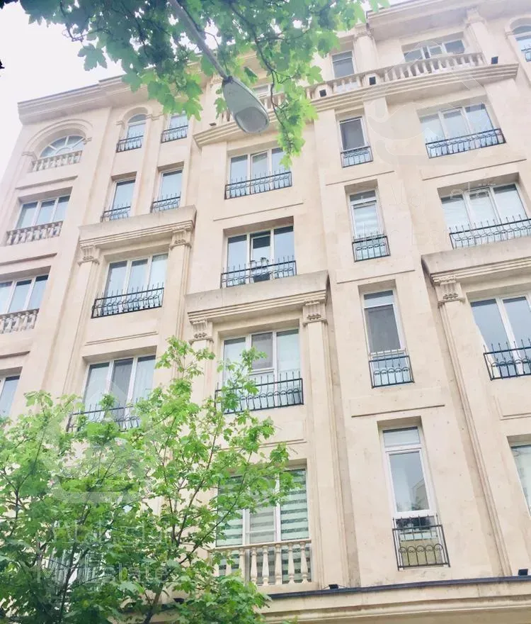 ۱۴۴ متر/۳ خواب/۲پارکینگ سندی/بالکن بزرگ/قیطریه