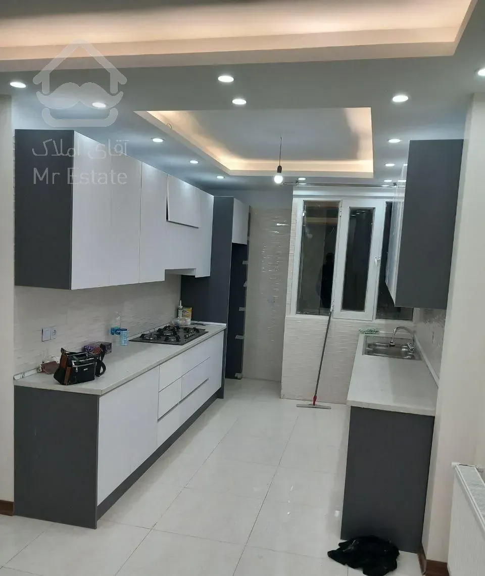 فروش آپارتمان ۸۵ متری ۲ خوابه در شمیران‌نو