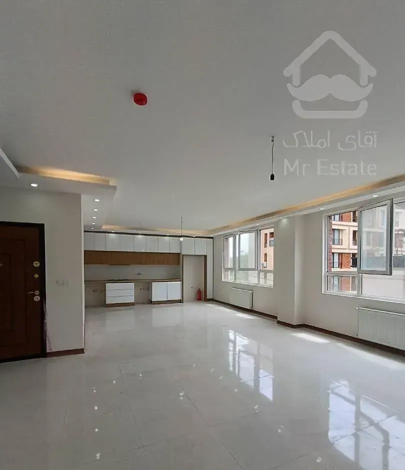 فروش آپارتمان ۱۲۰متر ۲خواب بهترین لوکیشن رادیو