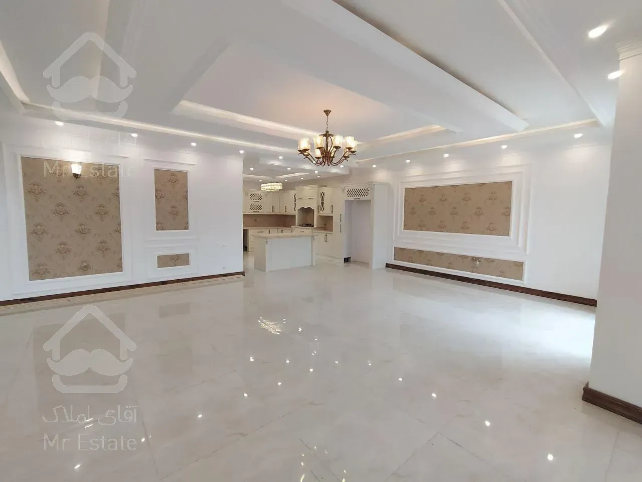 فروش ویلا ۵۳۰ متری